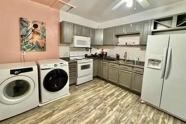The Noda Nest Cozy Duplex Stay Charlotte États-Unis